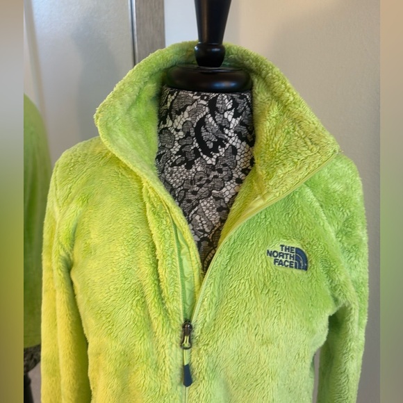 The North Face Osito 2 Fleece Jacket LimeGreen 💚🤍☘️Size Medium - Picture 3 of 7